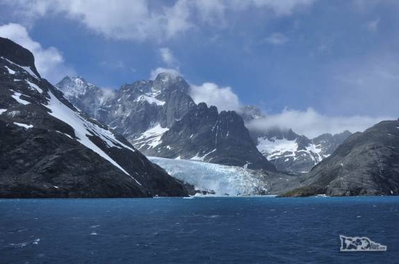 A paisagem geleda e montanhosa do Drygalski Fjord, na Geórgia do Sul